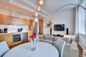 Stella Stays Stunning Condo Old Montreal Netflix